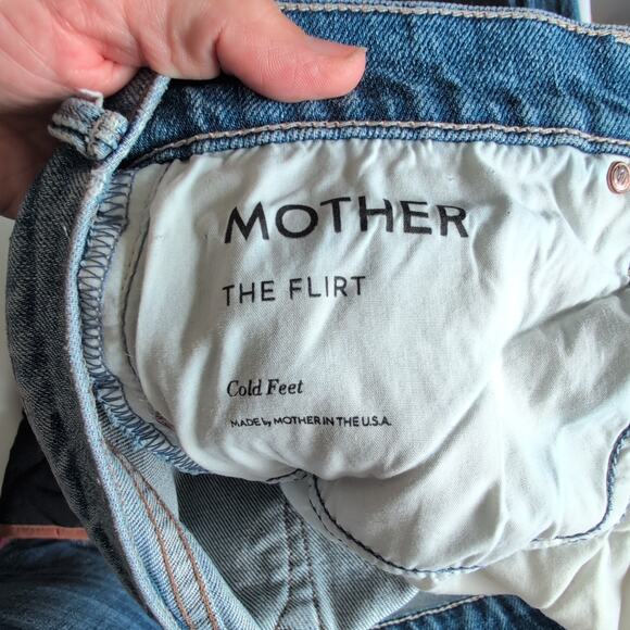 MOTHER Denim The Flirt Jeans High Rise Size 27 Cold Feet Fray Distressed Taper - Picture 8 of 11